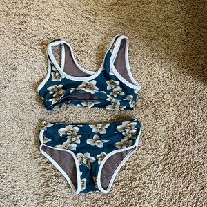 Acacia Honey
Acacia Swimwear
AcaciaForSale